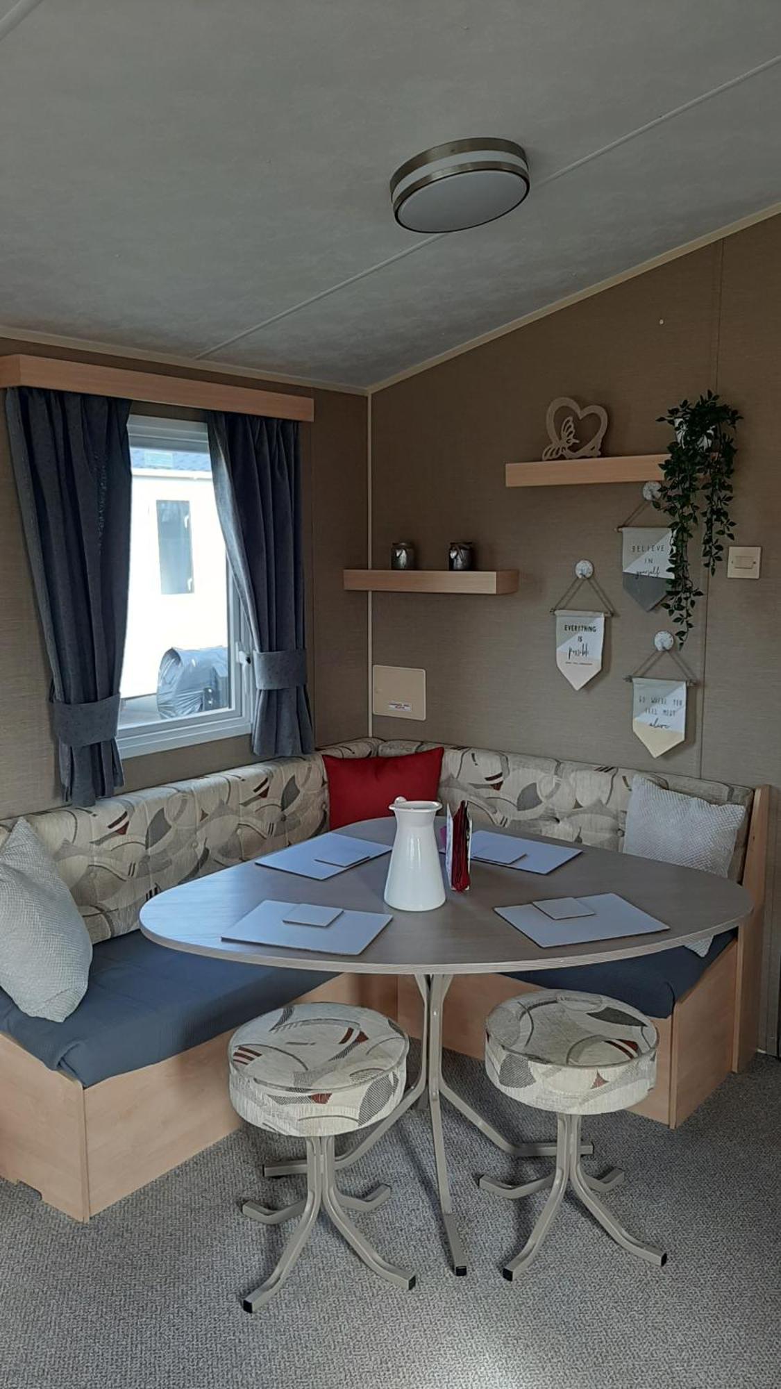The Salsa, 38 Sunset View Hotel Crowle  Екстериор снимка
